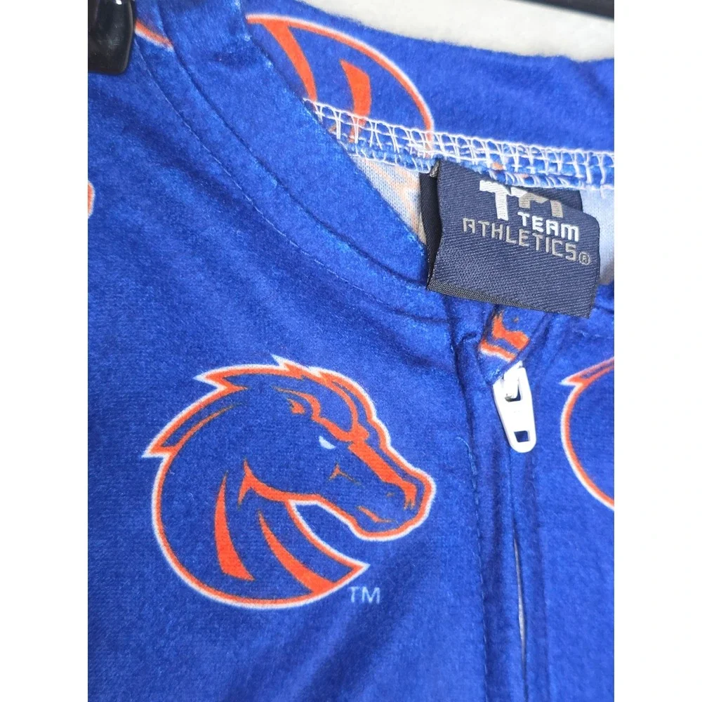 Team Athletics Boise State Broncos Infant Blue Footed Sleeper Pajamas 12M NEW